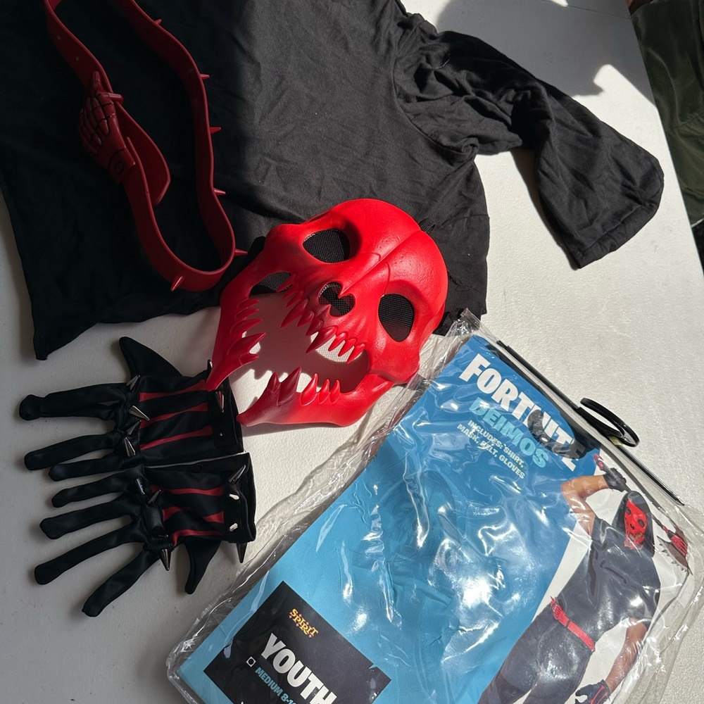 Fortnite Deimos Spirit Halloween Costume Set